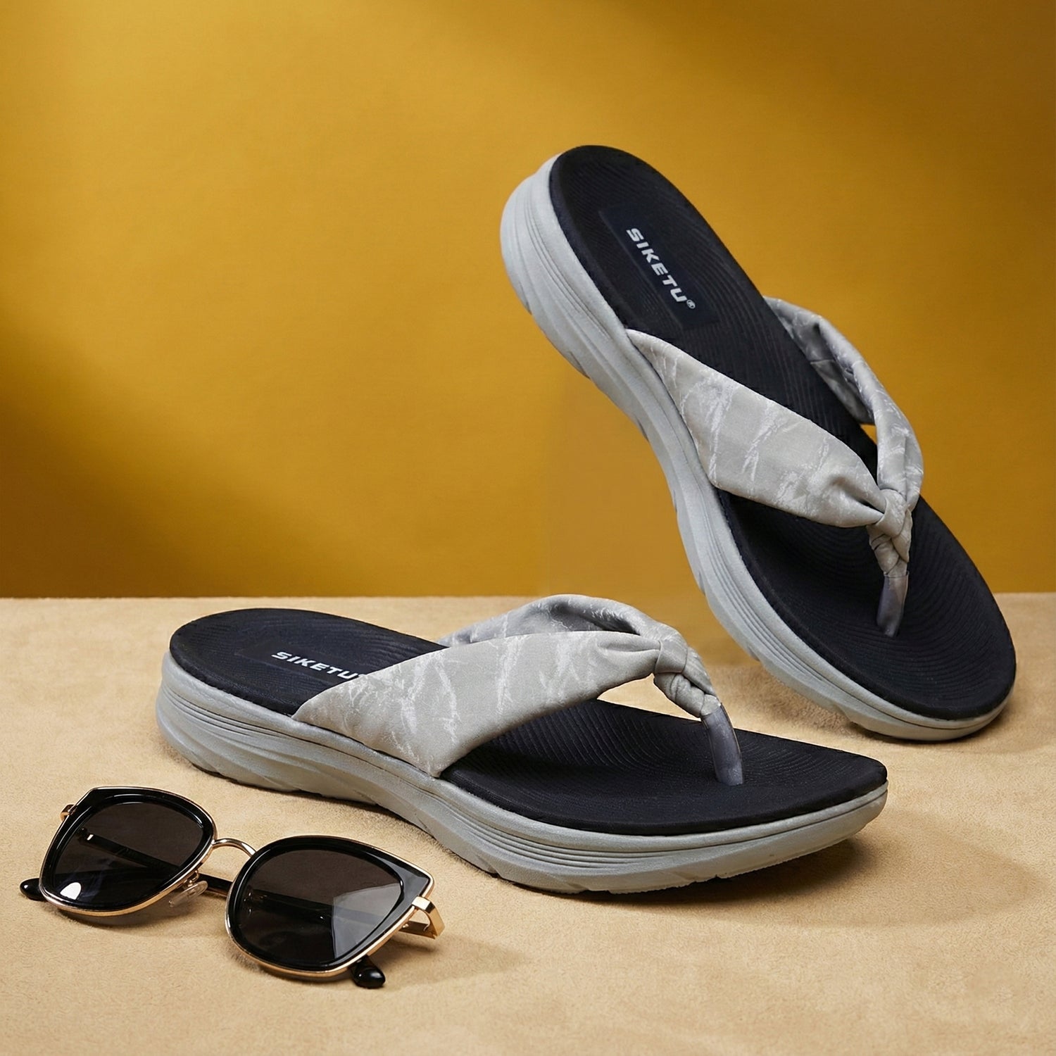 GREY Velvet comfort sandal